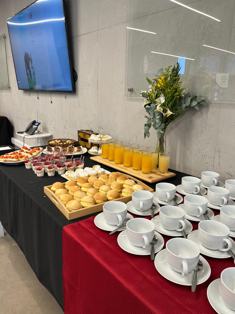 ¿Cómo organizar un Coffee Break para Empresas en Lampa y Quilicura?